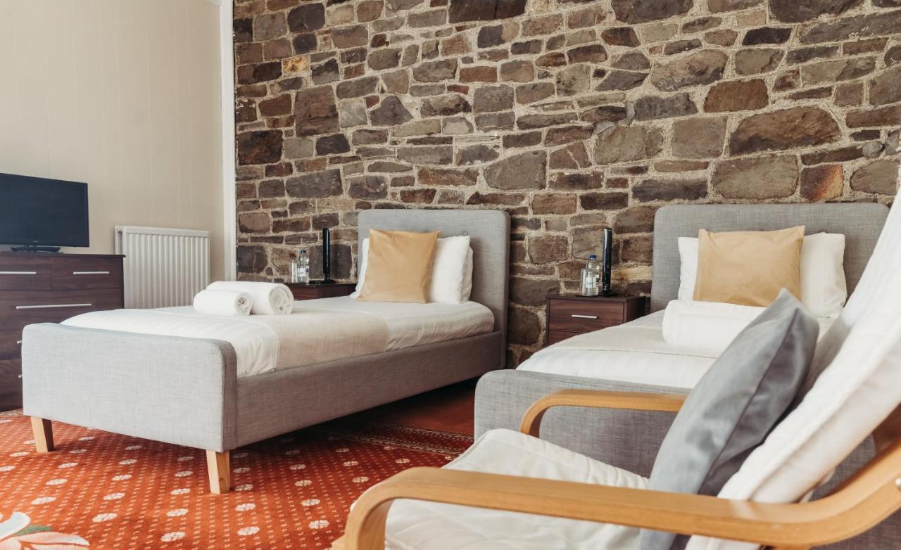 Three Wells B&B 랜드린도드웰스 외부 사진
